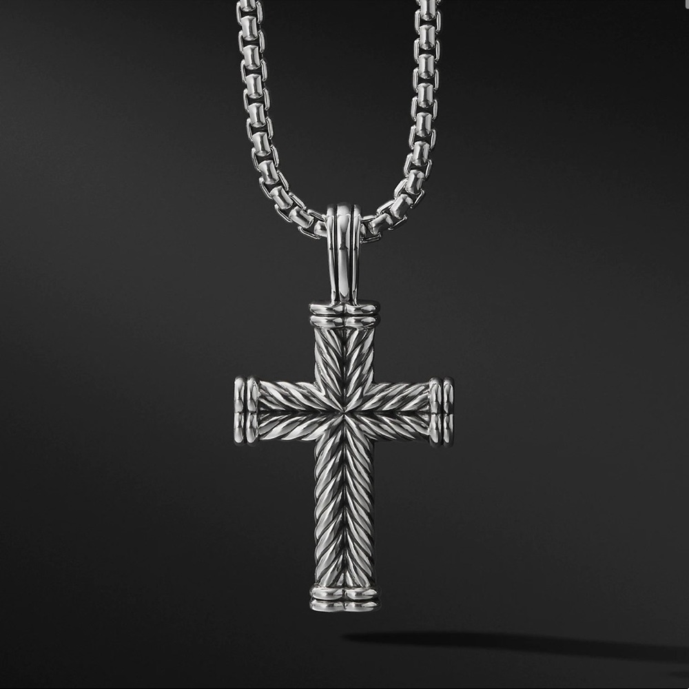 * DAVID YURMAN - Chevron Cross with Box Chain Necklace - Picture 5 of 13